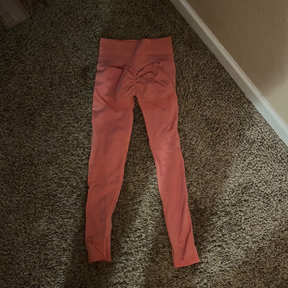 Size small super comfortable workout leggings